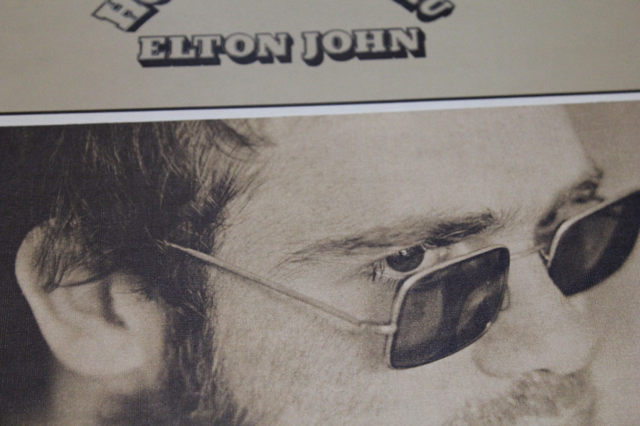 Elton John Honky Chataeu7