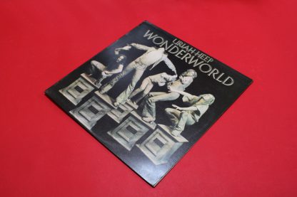 Uriah Heep Wonderworld5