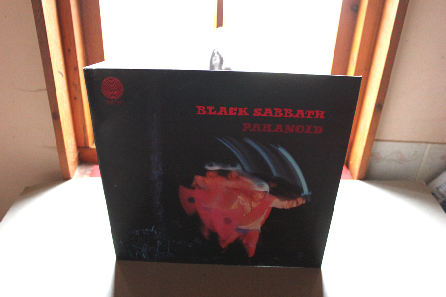 Black Sabbath Paranoid UK Press Vertigo Spaceship Labels