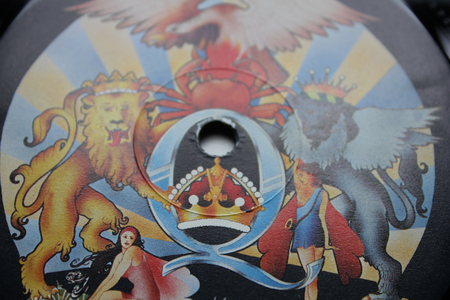 Queen A Day At The Races 1st UK Press MiNt ViNyL Audio ArChIvE